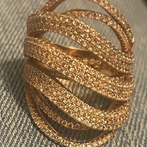 Diamond Gold and Silver Women's Ring 18k gold plated.5 rows. 6 1/2 - Picture 9 of 11